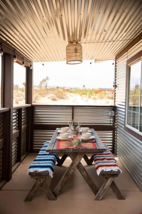 Cryptic Cabin-Tranquil Bohemian Getaway W/Hot Tub Yucca Valley Eksteriør bilde