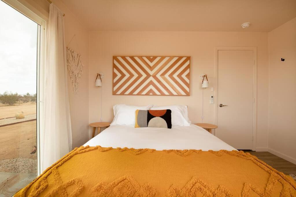 Cryptic Cabin-Tranquil Bohemian Getaway W/Hot Tub Yucca Valley Eksteriør bilde
