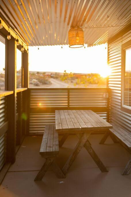 Cryptic Cabin-Tranquil Bohemian Getaway W/Hot Tub Yucca Valley Eksteriør bilde